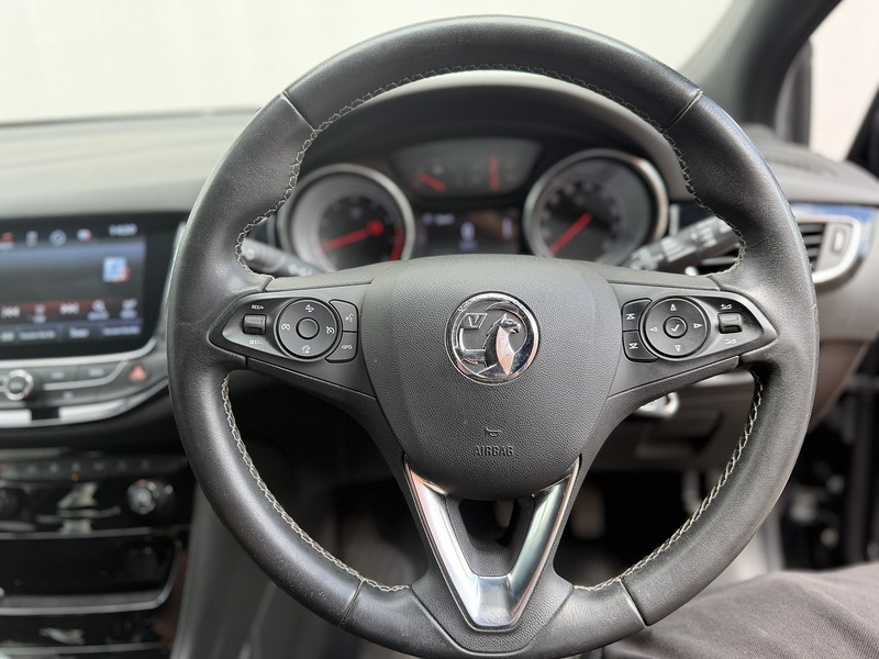 Vauxhall Astra 1.4i Turbo SRi VX Line Nav Hatchback 5dr Petrol Manual Euro 6 (150 ps) - U668