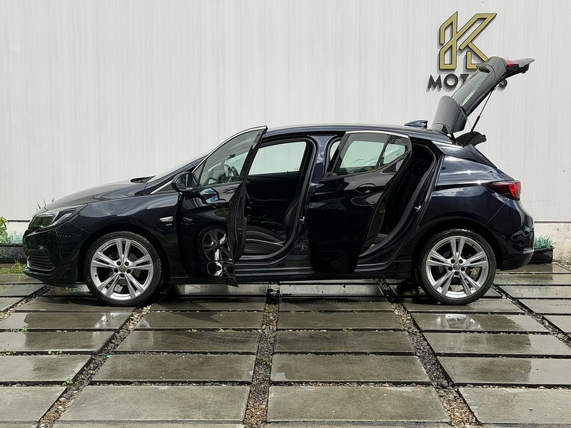 Vauxhall Astra 1.4i Turbo SRi VX Line Nav Hatchback 5dr Petrol Manual Euro 6 (150 ps) - U668