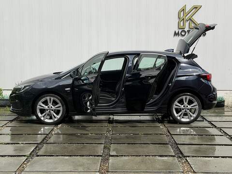 Vauxhall Astra 1.4i Turbo SRi VX Line Nav Hatchback 5dr Petrol Manual Euro 6 (150 ps) - U668