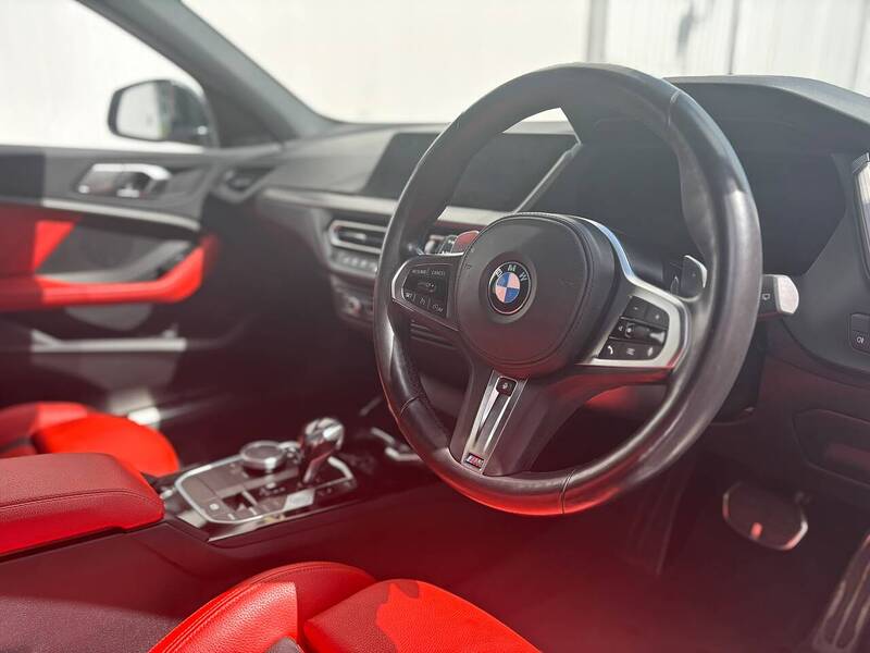 BMW 1 Series 2.0 M135i Hatchback 5dr Petrol Auto xDrive Euro 6 (s/s) (306 ps) - U671