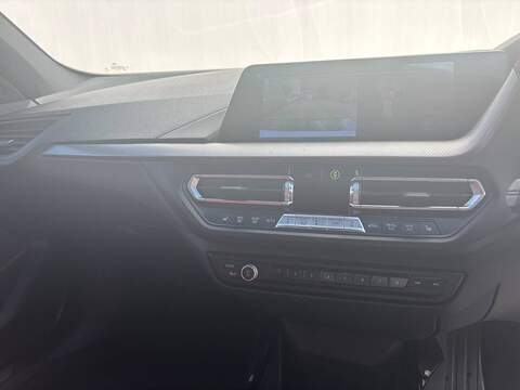 BMW 1 Series 2.0 M135i Hatchback 5dr Petrol Auto xDrive Euro 6 (s/s) (306 ps) - U671