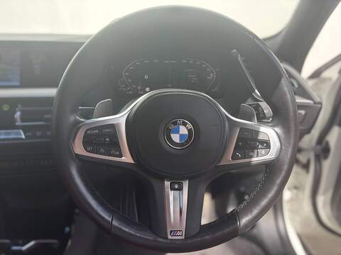 BMW 1 Series 2.0 M135i Hatchback 5dr Petrol Auto xDrive Euro 6 (s/s) (306 ps) - U671