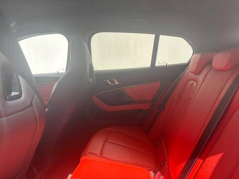 BMW 1 Series 2.0 M135i Hatchback 5dr Petrol Auto xDrive Euro 6 (s/s) (306 ps) - U671