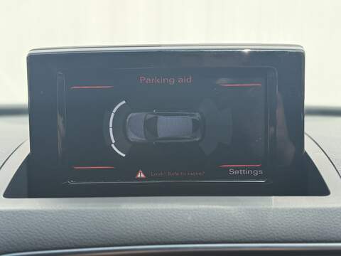 Audi Q3 1.4 TFSI CoD S line Edition SUV 5dr Petrol S Tronic Euro 6 (s/s) (150 ps) - U674