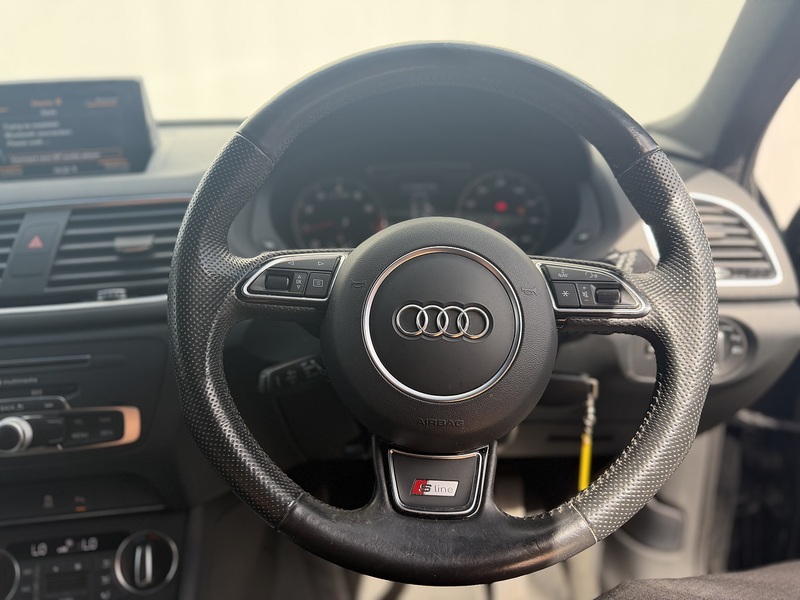 Audi Q3 1.4 TFSI CoD S line Edition SUV 5dr Petrol S Tronic Euro 6 (s/s) (150 ps) - U674
