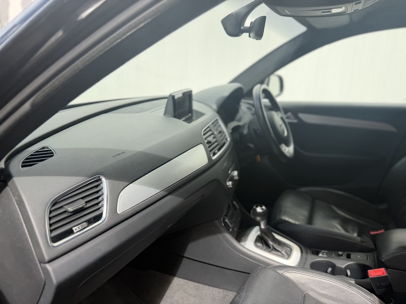 Audi Q3 1.4 TFSI CoD S line Edition SUV 5dr Petrol S Tronic Euro 6 (s/s) (150 ps) - U674