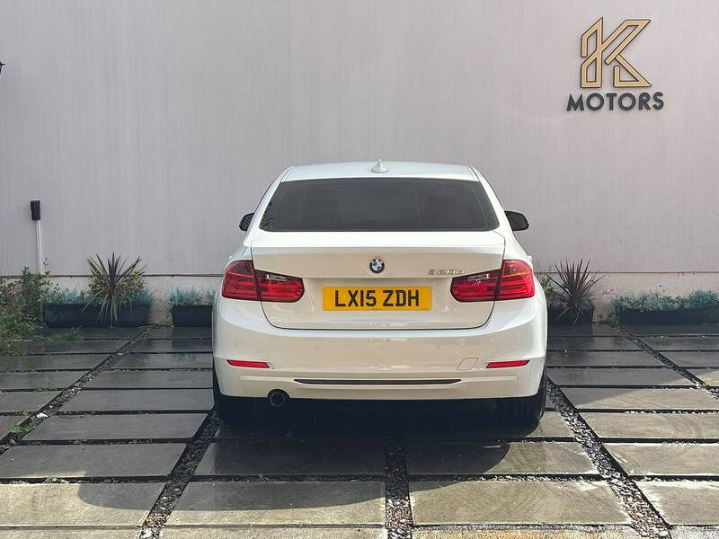 BMW 3 Series 2.0 320d Sport Saloon 4dr Diesel Auto Euro 5 (s/s) (184 ps) - U680