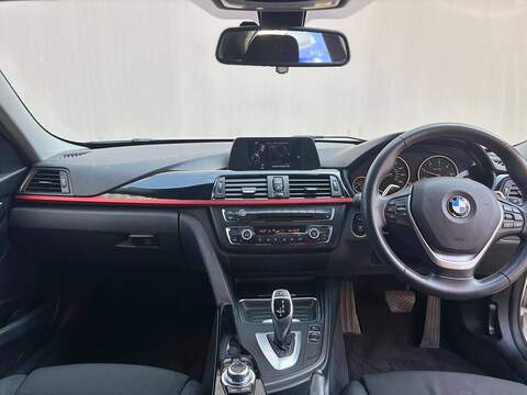 BMW 3 Series 2.0 320d Sport Saloon 4dr Diesel Auto Euro 5 (s/s) (184 ps) - U680