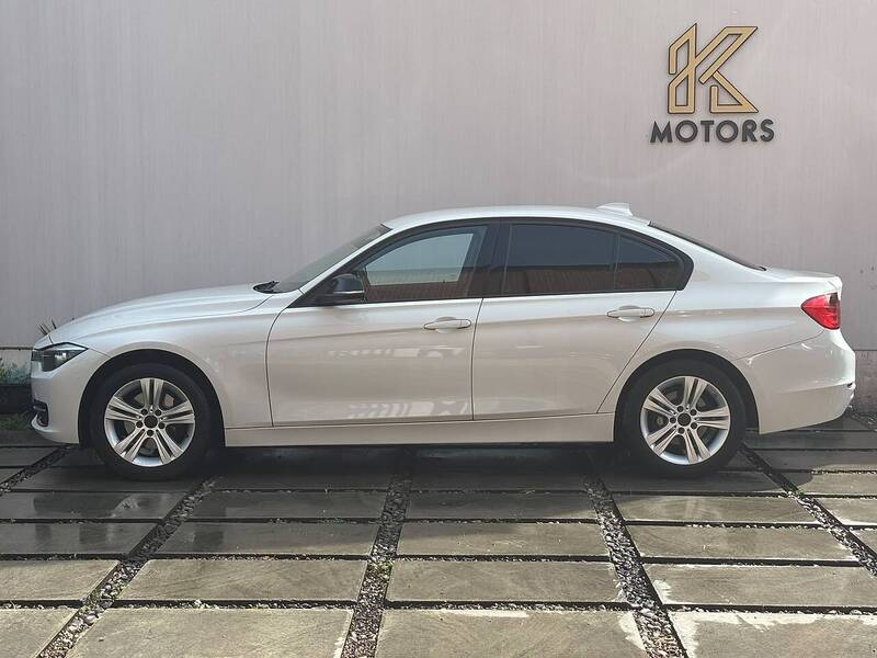 BMW 3 Series 2.0 320d Sport Saloon 4dr Diesel Auto Euro 5 (s/s) (184 ps) - U680