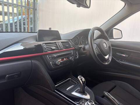 BMW 3 Series 2.0 320d Sport Saloon 4dr Diesel Auto Euro 5 (s/s) (184 ps) - U680