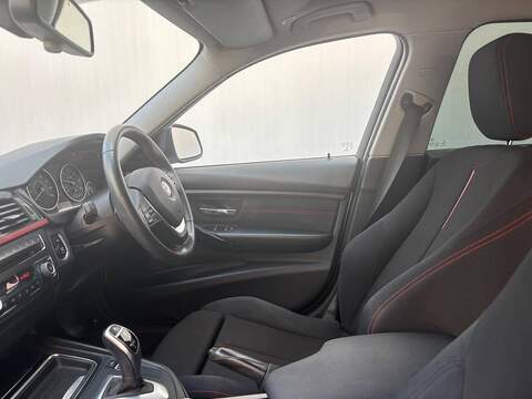 BMW 3 Series 2.0 320d Sport Saloon 4dr Diesel Auto Euro 5 (s/s) (184 ps) - U680