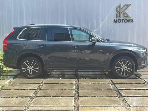 Volvo XC90 B5 MHEV Core - U681