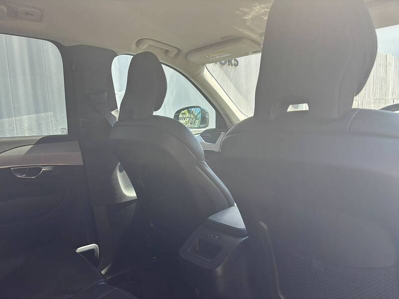 Volvo XC90 B5 MHEV Core - U681