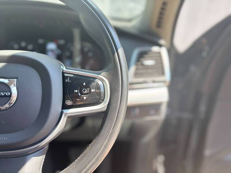 Volvo XC90 B5 MHEV Core - U681