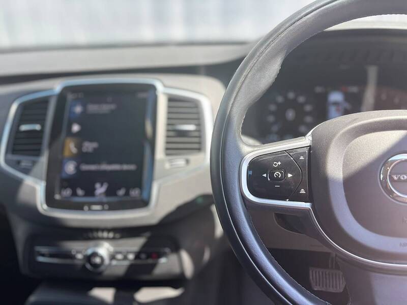 Volvo XC90 B5 MHEV Core - U681
