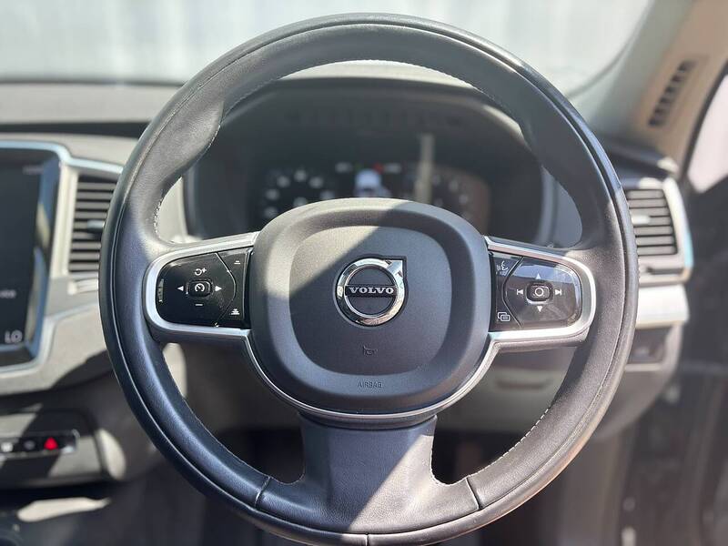 Volvo XC90 B5 MHEV Core - U681