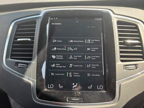 Volvo XC90 B5 MHEV Core - U681