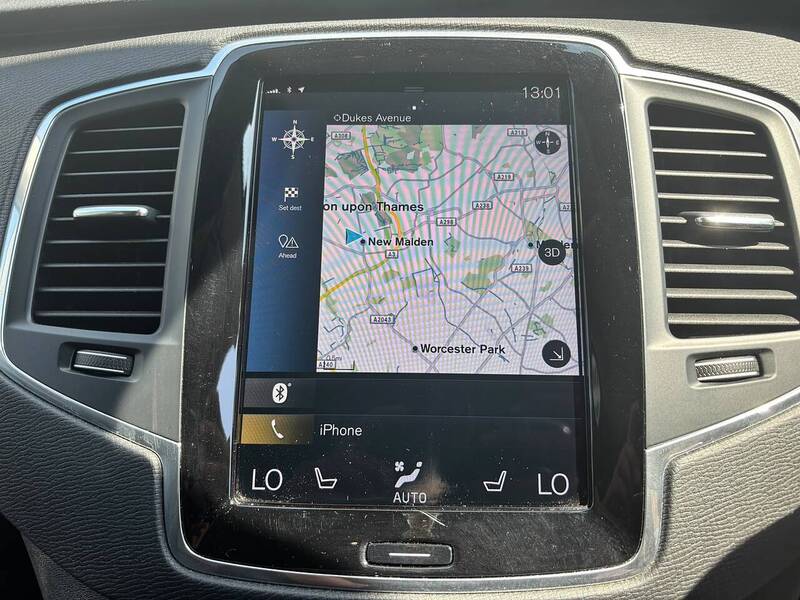 Volvo XC90 B5 MHEV Core - U681