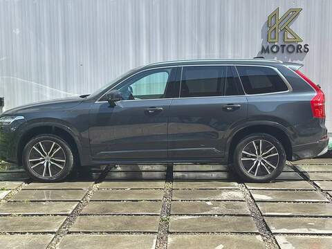 Volvo XC90 B5 MHEV Core - U681