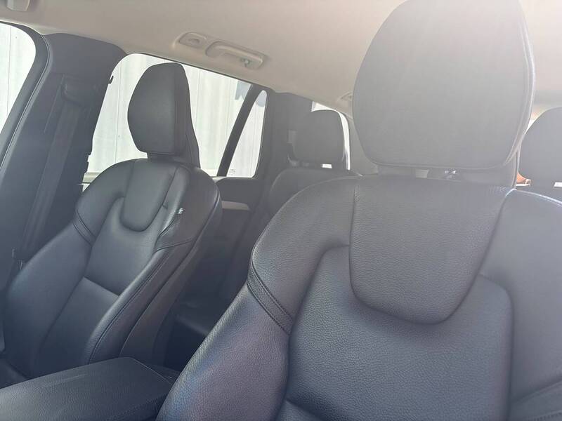 Volvo XC90 B5 MHEV Core - U681