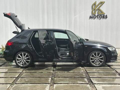 Audi A3 1.5 TFSI CoD 35 Black Edition Sportback 5dr Petrol Manual Euro 6 (s/s) (150 ps) - U686