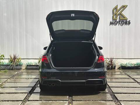 Audi A3 1.5 TFSI CoD 35 Black Edition Sportback 5dr Petrol Manual Euro 6 (s/s) (150 ps) - U686