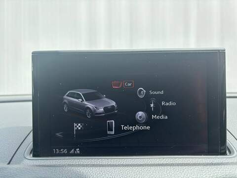 Audi A3 1.5 TFSI CoD 35 Black Edition Sportback 5dr Petrol Manual Euro 6 (s/s) (150 ps) - U686
