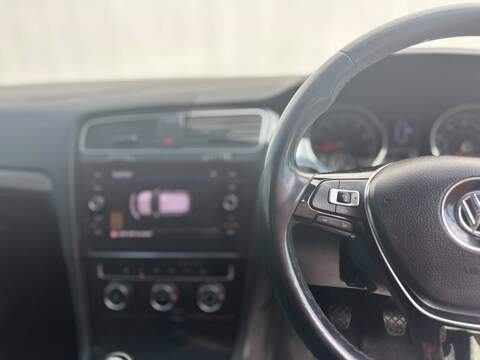 Volkswagen Golf 1.5 TSI EVO Match Hatchback 5dr Petrol Manual Euro 6 (s/s) (130 ps) - U687