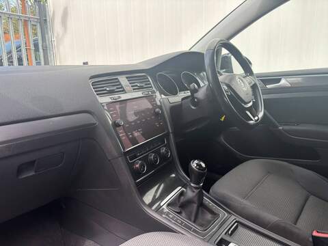 Volkswagen Golf 1.5 TSI EVO Match Hatchback 5dr Petrol Manual Euro 6 (s/s) (130 ps) - U687