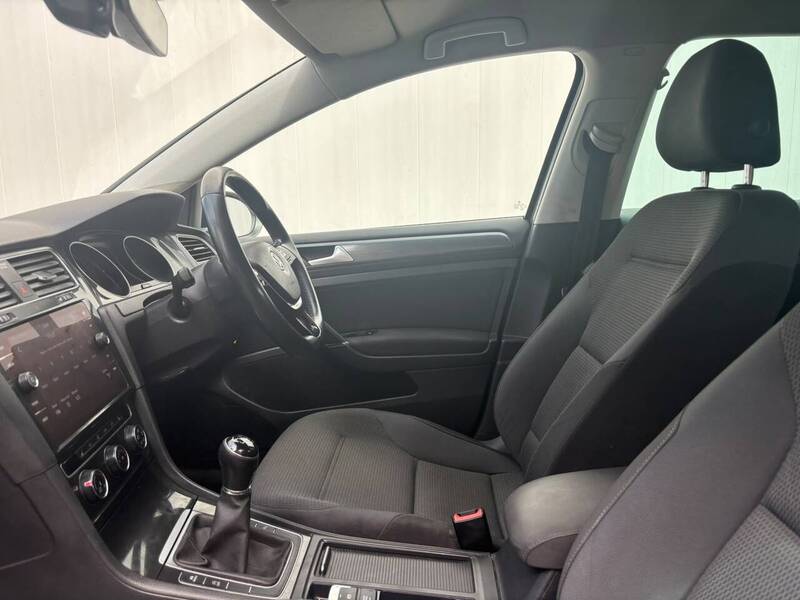 Volkswagen Golf 1.5 TSI EVO Match Hatchback 5dr Petrol Manual Euro 6 (s/s) (130 ps) - U687