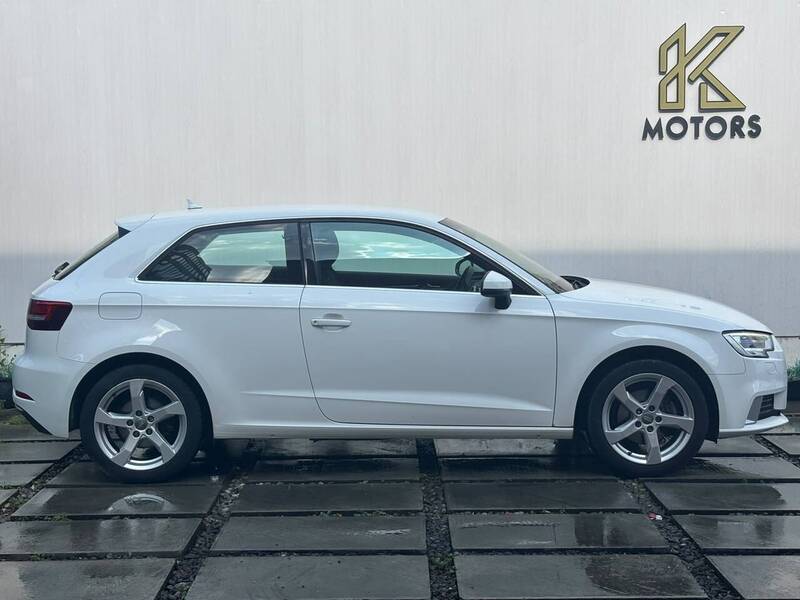 Audi A3 1.4 TFSI CoD Sport Hatchback 3dr Petrol Manual Euro 6 (s/s) (150 ps) - U688