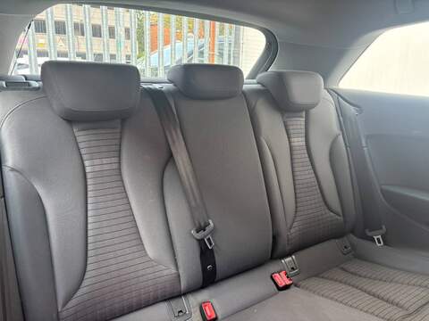 Audi A3 1.4 TFSI CoD Sport Hatchback 3dr Petrol Manual Euro 6 (s/s) (150 ps) - U688