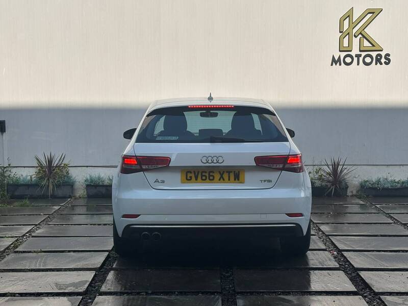 Audi A3 1.4 TFSI CoD Sport Hatchback 3dr Petrol Manual Euro 6 (s/s) (150 ps) - U688