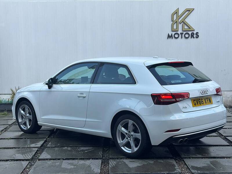 Audi A3 1.4 TFSI CoD Sport Hatchback 3dr Petrol Manual Euro 6 (s/s) (150 ps) - U688