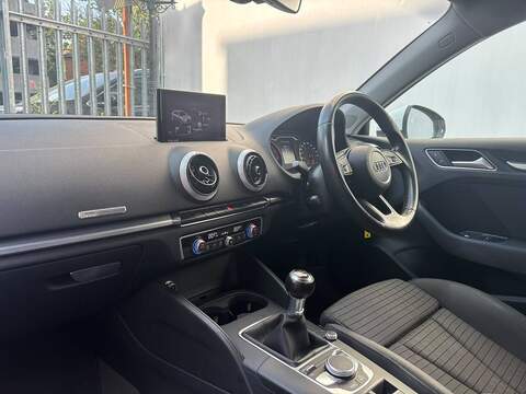 Audi A3 1.4 TFSI CoD Sport Hatchback 3dr Petrol Manual Euro 6 (s/s) (150 ps) - U688