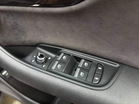 Audi Q7 3.0 TDI V6 50 S line SUV 5dr Diesel Tiptronic quattro Euro 6 (s/s) (286 ps) - U690