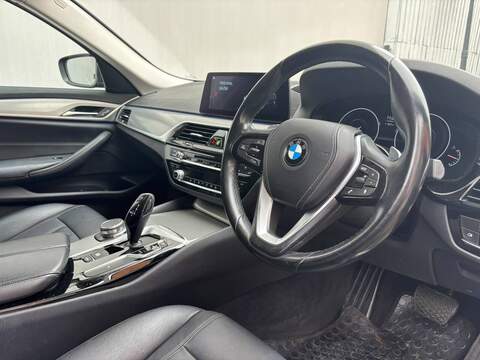 BMW 5 Series 2.0 520i GPF SE Saloon 4dr Petrol Auto Euro 6 (s/s) (184 ps) - U693