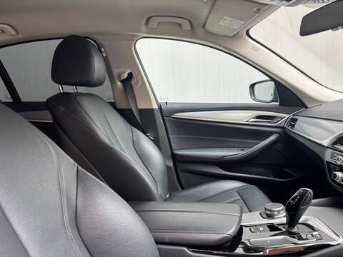 BMW 5 Series 2.0 520i GPF SE Saloon 4dr Petrol Auto Euro 6 (s/s) (184 ps) - U693