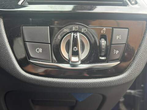BMW 5 Series 2.0 520i GPF SE Saloon 4dr Petrol Auto Euro 6 (s/s) (184 ps) - U693