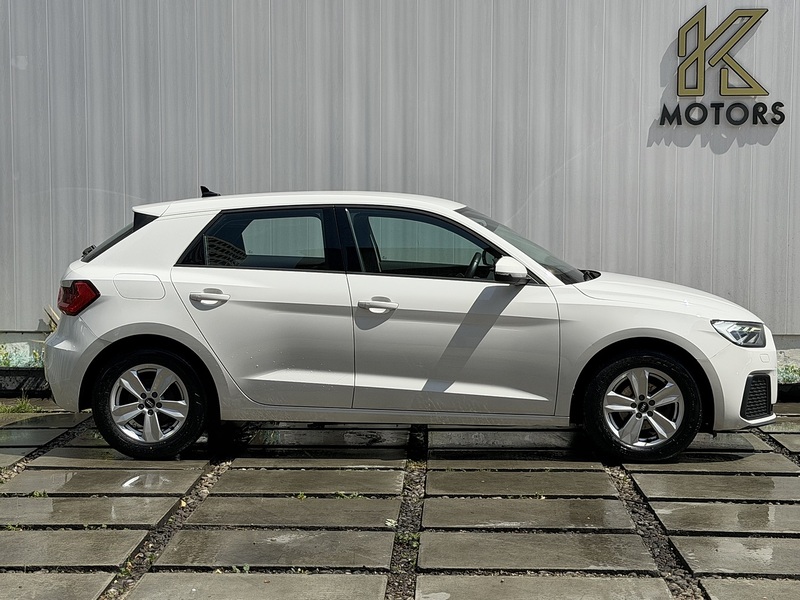 Audi A1 1.0 TFSI 25 Technik Sportback 5dr Petrol Manual Euro 6 (s/s) (95 ps) - U694