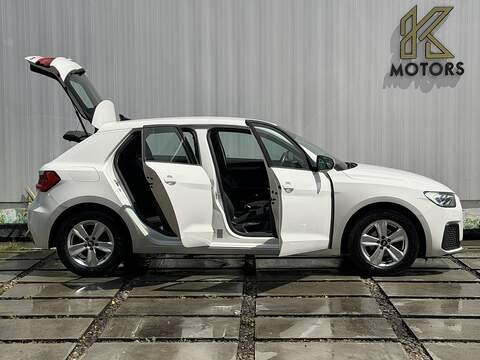 Audi A1 1.0 TFSI 25 Technik Sportback 5dr Petrol Manual Euro 6 (s/s) (95 ps) - U694