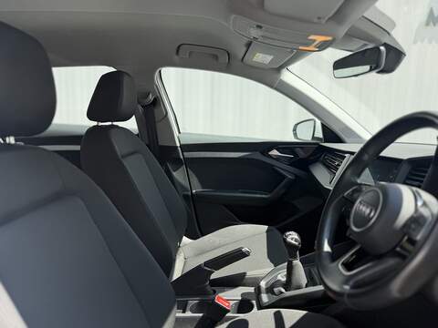Audi A1 1.0 TFSI 25 Technik Sportback 5dr Petrol Manual Euro 6 (s/s) (95 ps) - U694