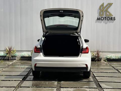 Audi A1 1.0 TFSI 25 Technik Sportback 5dr Petrol Manual Euro 6 (s/s) (95 ps) - U694