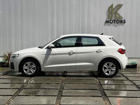 Audi A1 1.0 TFSI 25 Technik Sportback 5dr Petrol Manual Euro 6 (s/s) (95 ps) - U694