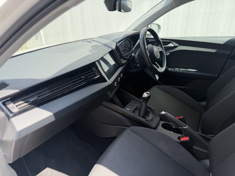 Audi A1 1.0 TFSI 25 Technik Sportback 5dr Petrol Manual Euro 6 (s/s) (95 ps) - U694