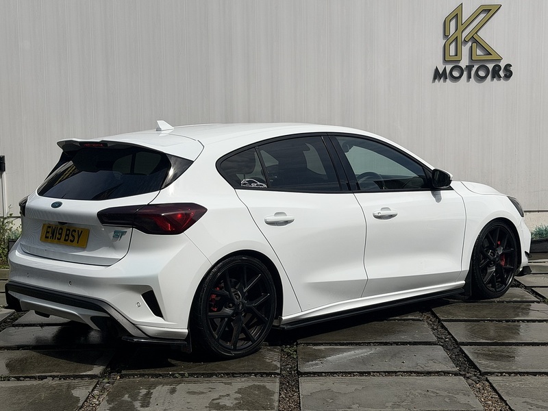Ford Focus 2.3T EcoBoost ST Hatchback 5dr Petrol Manual Euro 6 (s/s) (280 ps) - U699