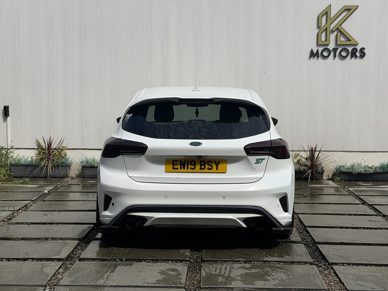 Ford Focus 2.3T EcoBoost ST Hatchback 5dr Petrol Manual Euro 6 (s/s) (280 ps) - U699