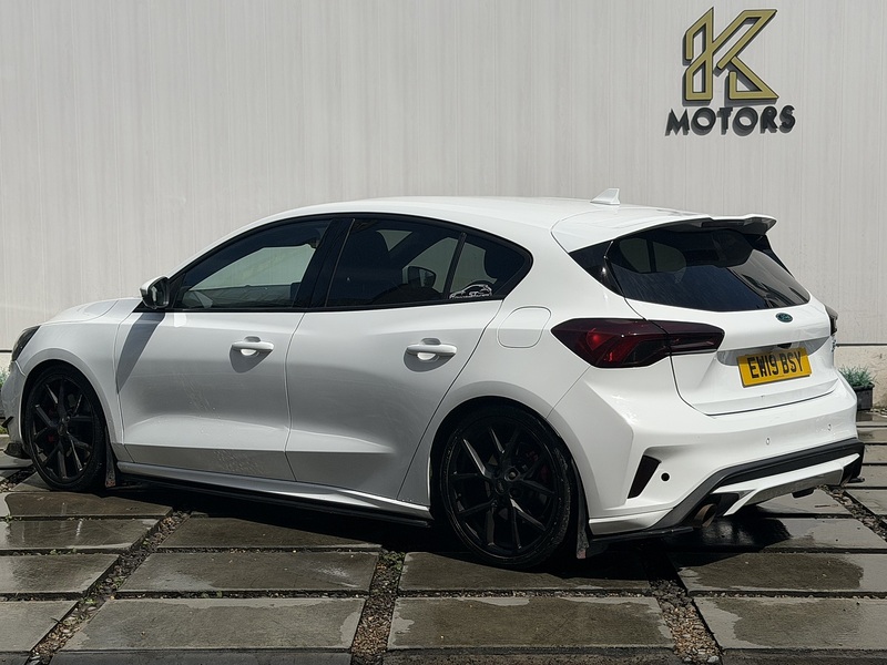 Ford Focus 2.3T EcoBoost ST Hatchback 5dr Petrol Manual Euro 6 (s/s) (280 ps) - U699