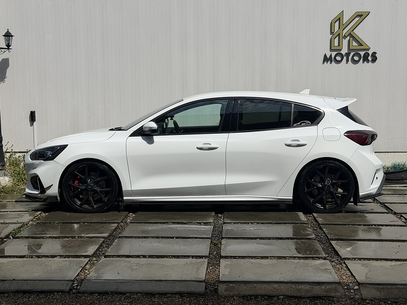 Ford Focus 2.3T EcoBoost ST Hatchback 5dr Petrol Manual Euro 6 (s/s) (280 ps) - U699