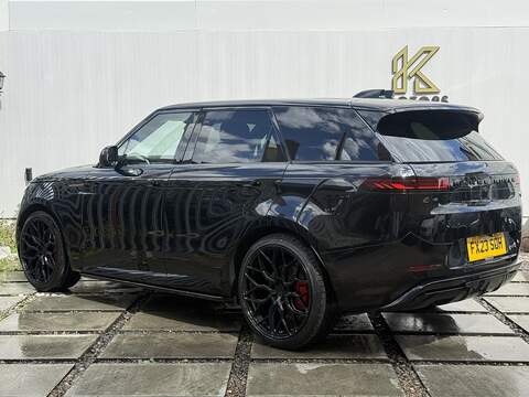 Land Rover Range Rover Sport 3.0 D300 MHEV Dynamic SE SUV 5dr Diesel Auto 4WD Euro 6 (s/s) (300 ps) - U701